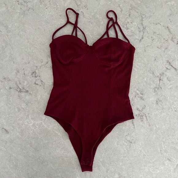 Maroon Cup Detail Bodysuit - Picture 1 of 2